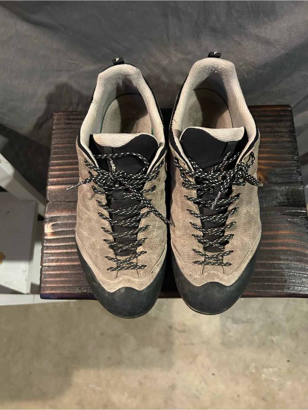 Men's Suede Athletic Hiking Shoes in Taupe with Black Accents